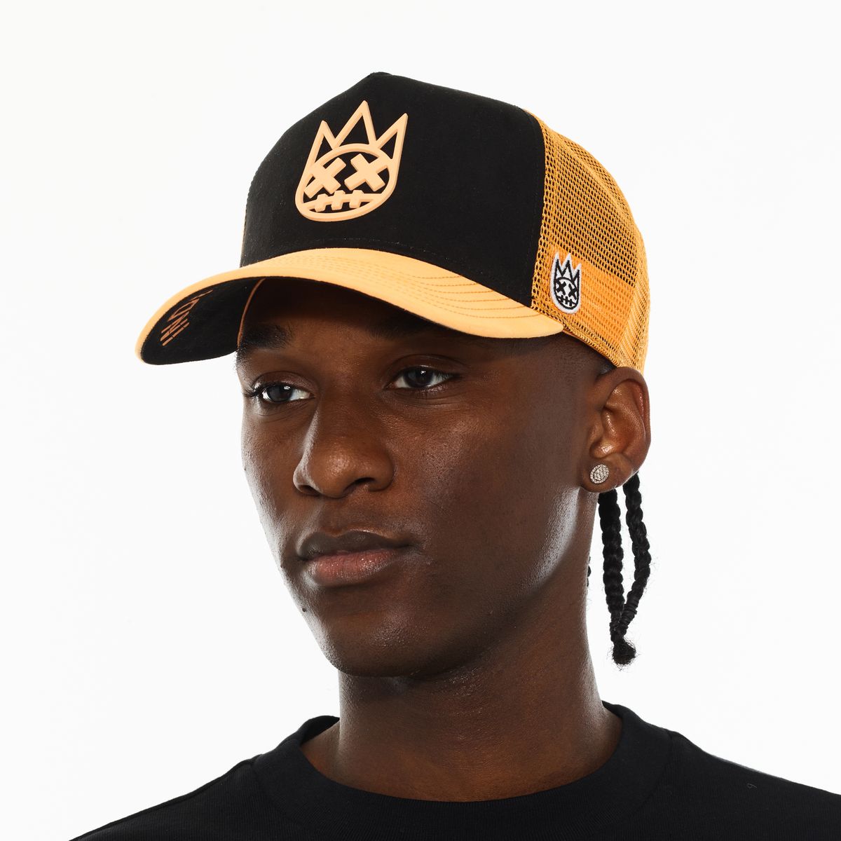 Cult Logo Mesh Back Trucker Hat 'Shimuchan'- Black/ Yellow
