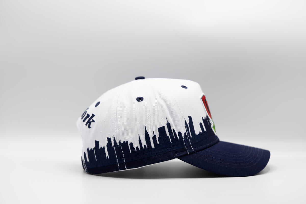 Gth New York Skyline Snapback Cap- White Navy