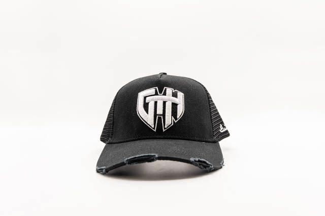 Gth Arabian Script Trucker Hat- Black