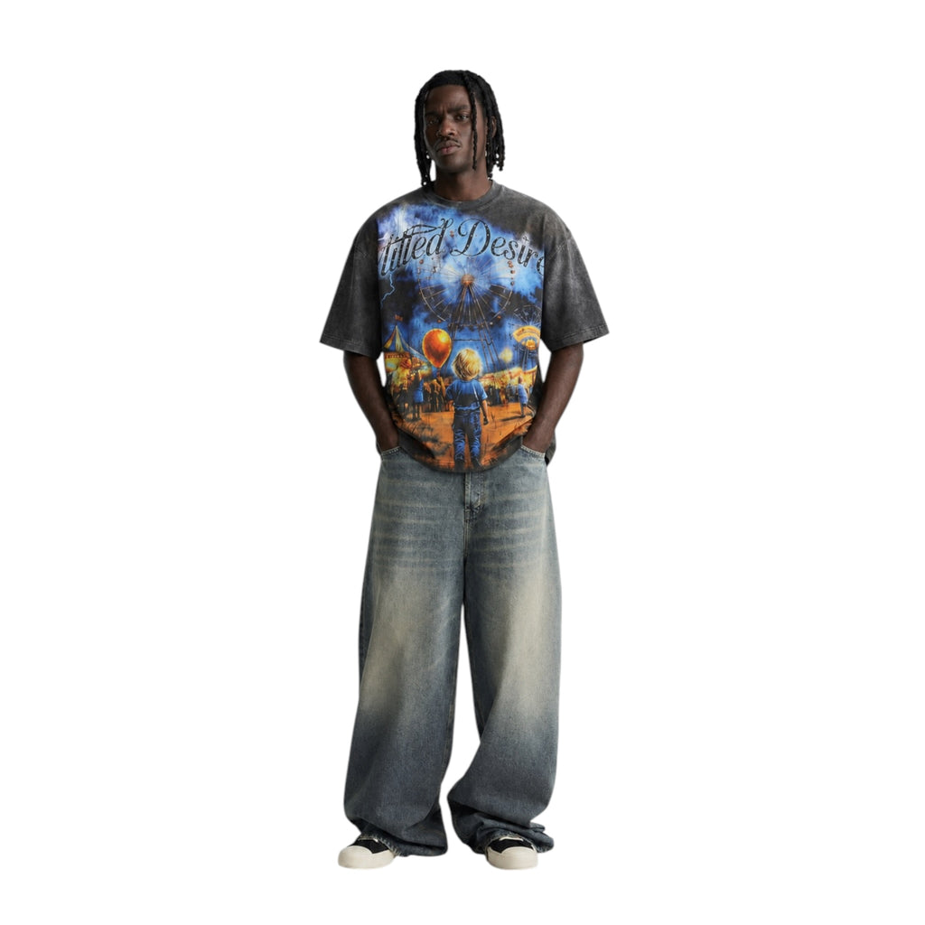 Vtilted 'Carnival' T-Shirt- Black
