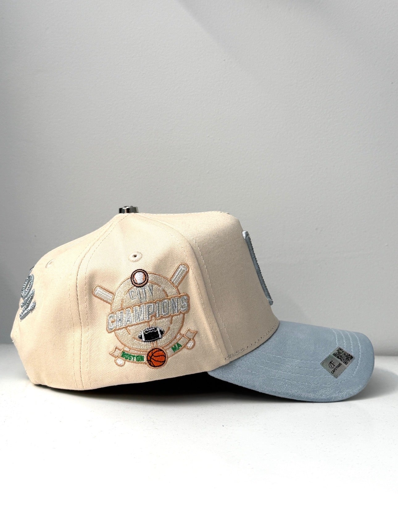 Caps'Fans  'Boston' Hat- Beige/Baby Blue