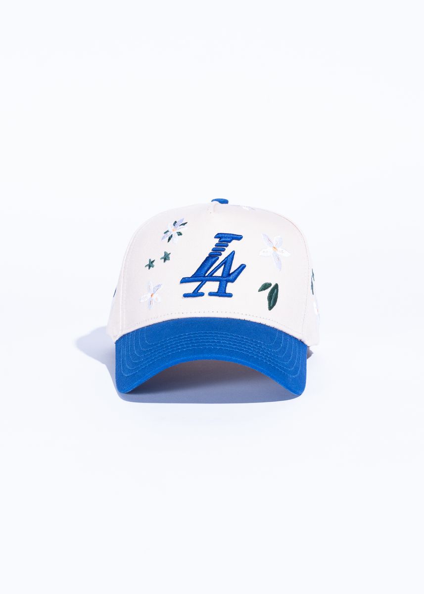 Reference Paradise LA Floral- Cream/Blue