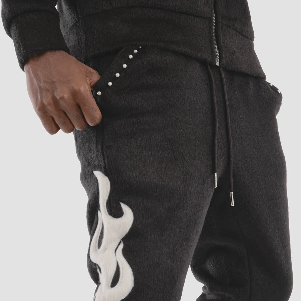 Copper rivet Pearled Stacked Sweatpants- Blk