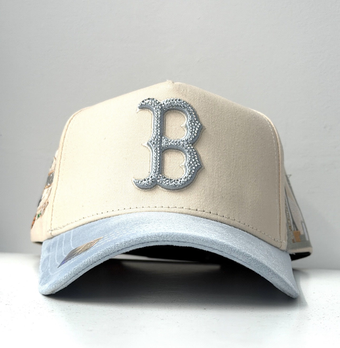 Caps'Fans  'Boston' Hat- Beige/Baby Blue